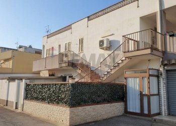 Edificio all\'aperto - Bilocale Via del Frassino - C.da S.Maria del Focallo, Ispica - foto 4