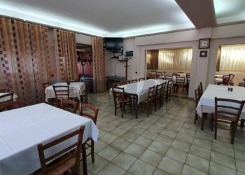 Sala da pranzo - Locale Commerciale Via del Frassino - C.da S.Maria del Focallo, Ispica - foto 32