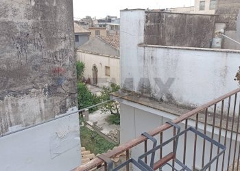 Balcone - Casa indipendente via madonna delle grazie
 
7/9, Giarratana - foto 37