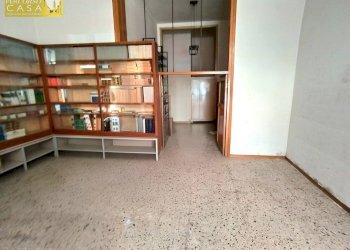 Foto 4 - Locale Commerciale Via Vinciguerra
 
18, Teramo - foto 4