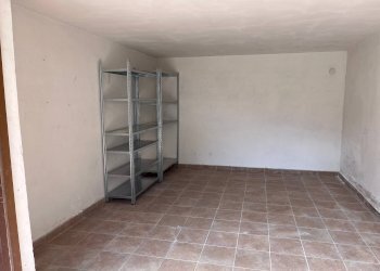 Foto 1 - Box Via Delle Torri
 
1, Pisa - foto 1