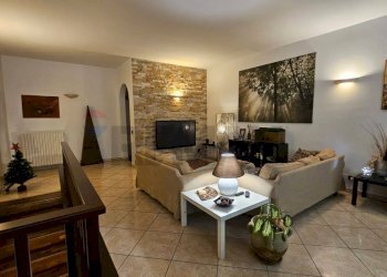 Sala da pranzo - Villa Surbo - foto 4