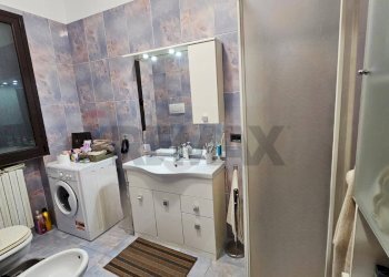 Bagno - Villa Surbo - foto 20