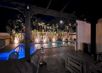 Piscina - Villa Surbo - foto 26