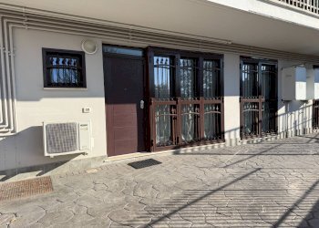 Foto 1 - Office Via Filippo Turati
 
25/A, Valmontone - photo 1