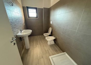 Foto 6 - Office Via Filippo Turati
 
25/A, Valmontone - photo 6