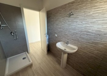 Foto 7 - Office Via Filippo Turati
 
25/A, Valmontone - photo 7