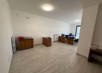 Foto 11 - Office Via Filippo Turati
 
25/A, Valmontone - photo 11