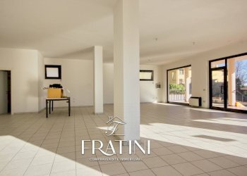 Foto 4 - Locale Commerciale Via Galileo Galilei
 
15, Sant'Egidio alla Vibrata - foto 4