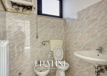 Foto 5 - Locale Commerciale Via Galileo Galilei
 
15, Sant'Egidio alla Vibrata - foto 5