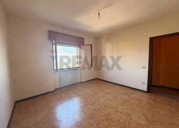 Stanza vuota - Appartamento via Foggia
 
10, Mirabello Sannitico - foto 8