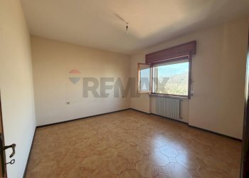 Stanza vuota - Appartamento via Foggia
 
10, Mirabello Sannitico - foto 9