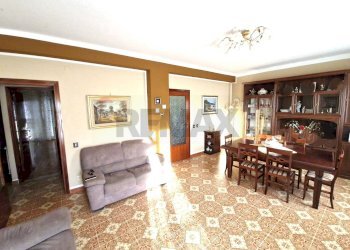 Sala da pranzo - Trilocale Via Catania
 
6, Capaci - foto 3