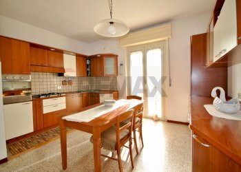 Cucina - Apartment Loreto Aprutino - photo 3