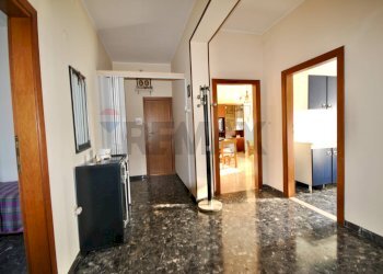 Hall / corridoio - Apartment Loreto Aprutino - photo 10