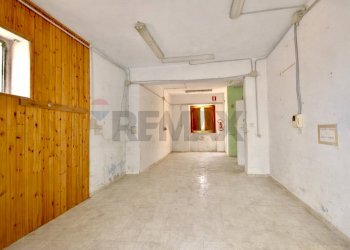 Stanza vuota - Apartment Loreto Aprutino - photo 13