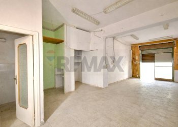 Stanza vuota - Apartment Loreto Aprutino - photo 16