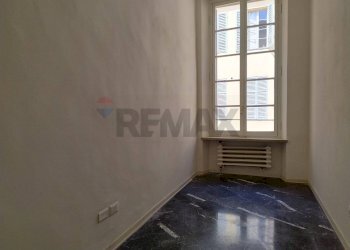 Stanza vuota - Apartment Strada Della Repubblica
 
35, Parma - photo 8