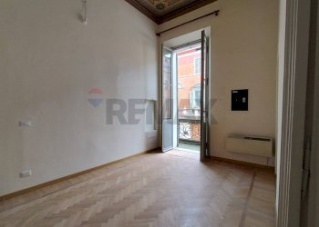 Stanza vuota - Apartment Strada Della Repubblica
 
35, Parma - photo 22
