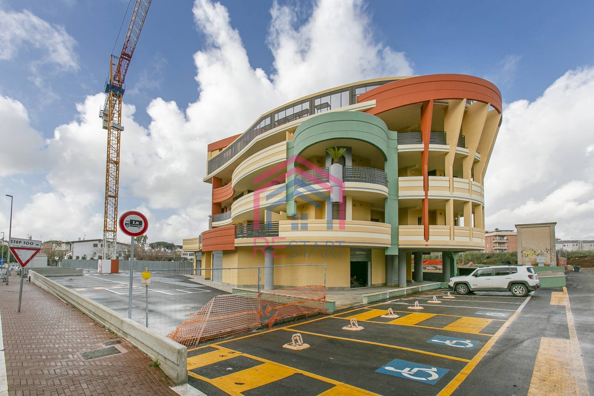 Foto 1 - Commercial Premises Via Tiberio, Aprilia - photo 1