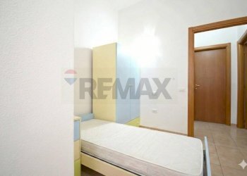 Camera / camera da letto - Three-room apartment Via della Libertà
 
34, Soleminis - photo 12