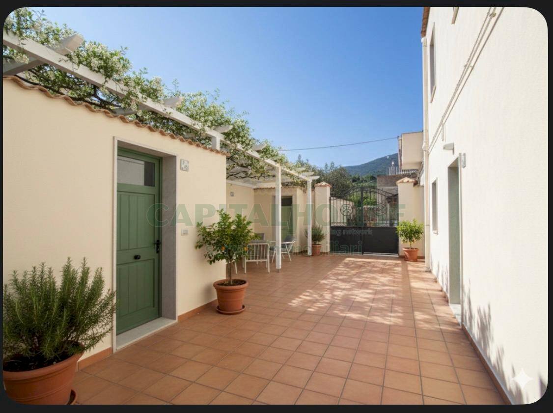 Foto 2 - Casa semi indipendente Via Casa Del Duca, Mercato San Severino - foto 2