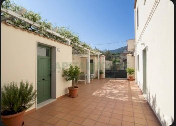 Foto 2 - Casa semi indipendente Via Casa Del Duca, Mercato San Severino - foto 2