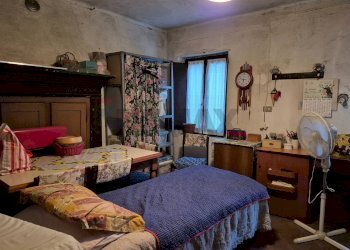 Camera / camera da letto - Casa indipendente Via Marconi
 
49, Calvisano - foto 9