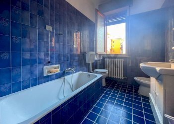 Bagno - Bilocale Via Alcide De Gasperi
 
46, Casteggio - foto 13