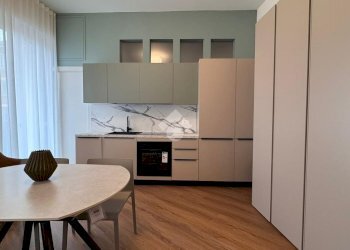 One-room apartment Via Don Bosco, Milano - photo 2