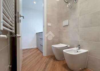 One-room apartment Via Don Bosco, Milano - photo 19