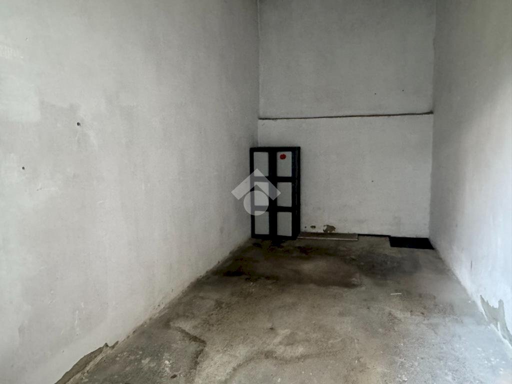 Box Corso peschiera, Torino (neighborhood Cenisia) - photo 3