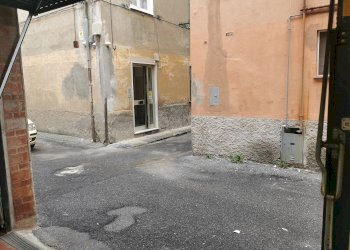 Box Ge-Sestri Via Chiaravagna 106A, Genova (zona Sestri Ponente) - foto 2