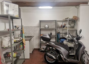 Box Ge-Sestri Via Chiaravagna 106A, Genova (zona Sestri Ponente) - foto 6