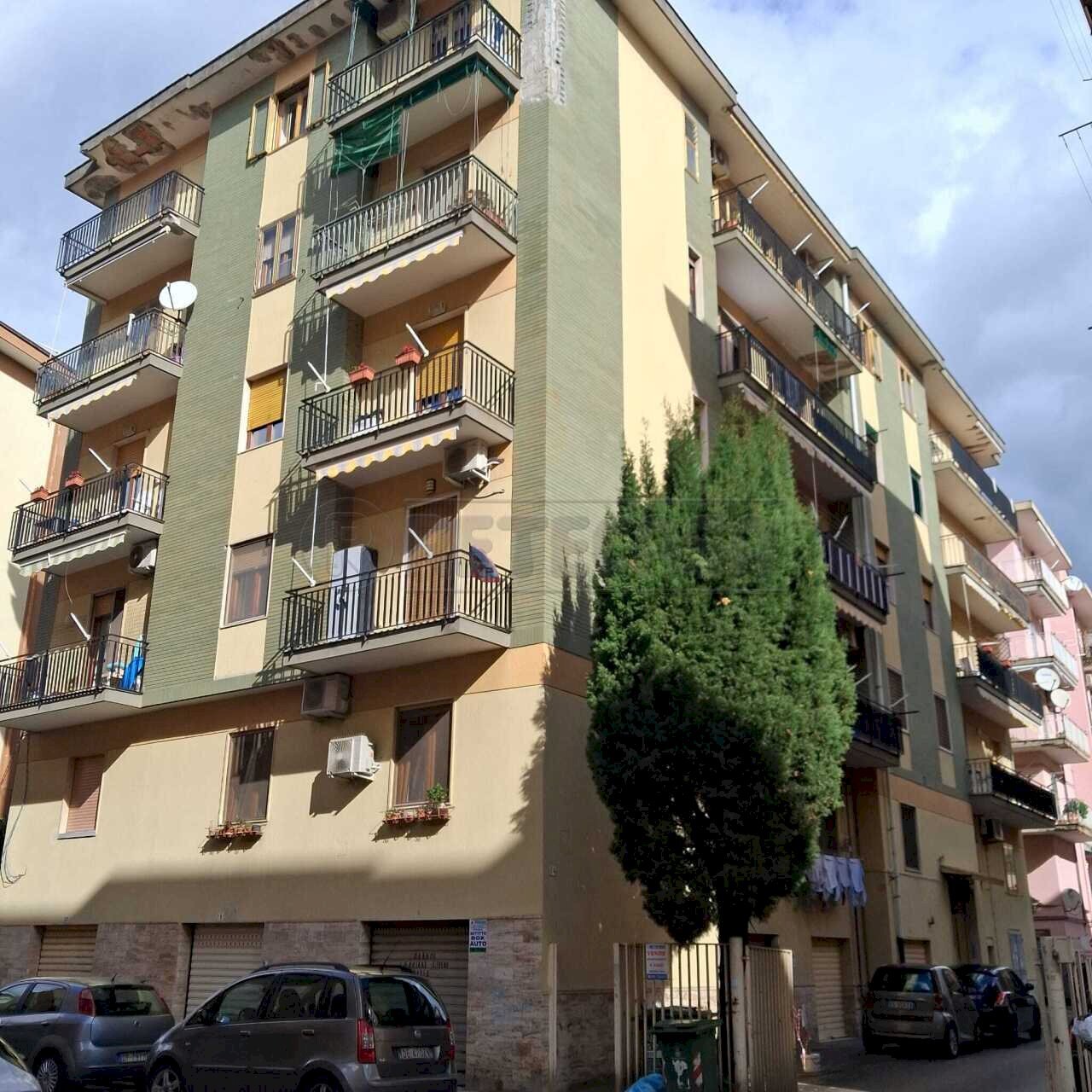 WhatsApp Image 2026-02-06 at 10.58.37 (4).jpeg - Four-room apartment Via Domenico Fiore 14, Salerno - photo 2