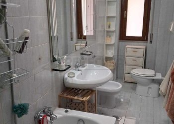 WhatsApp Image 2026-02-06 at 10.58.20.jpeg - Quadrilocale Via Domenico Fiore 14, Salerno - foto 20