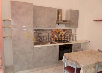 Cucina/tinello - Bilocale Salita San Pietro 4, Sanremo - foto 2