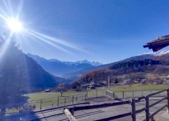 Villa Frazione Bovie, Doues - foto 4