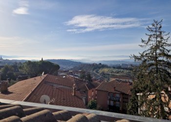 viste - Quadrilocale VIA BEATRICE 15F, Perugia - foto 9