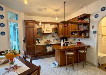 Appartamento Via Coronata, Genova (zona Coronata) - foto 2