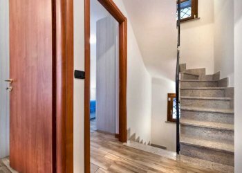 WhatsApp Image 2026-01-23 at 08.18.17 (2).jpeg - Villa Trifamiliare Via 24 Maggio 128, Grottaferrata - foto 15