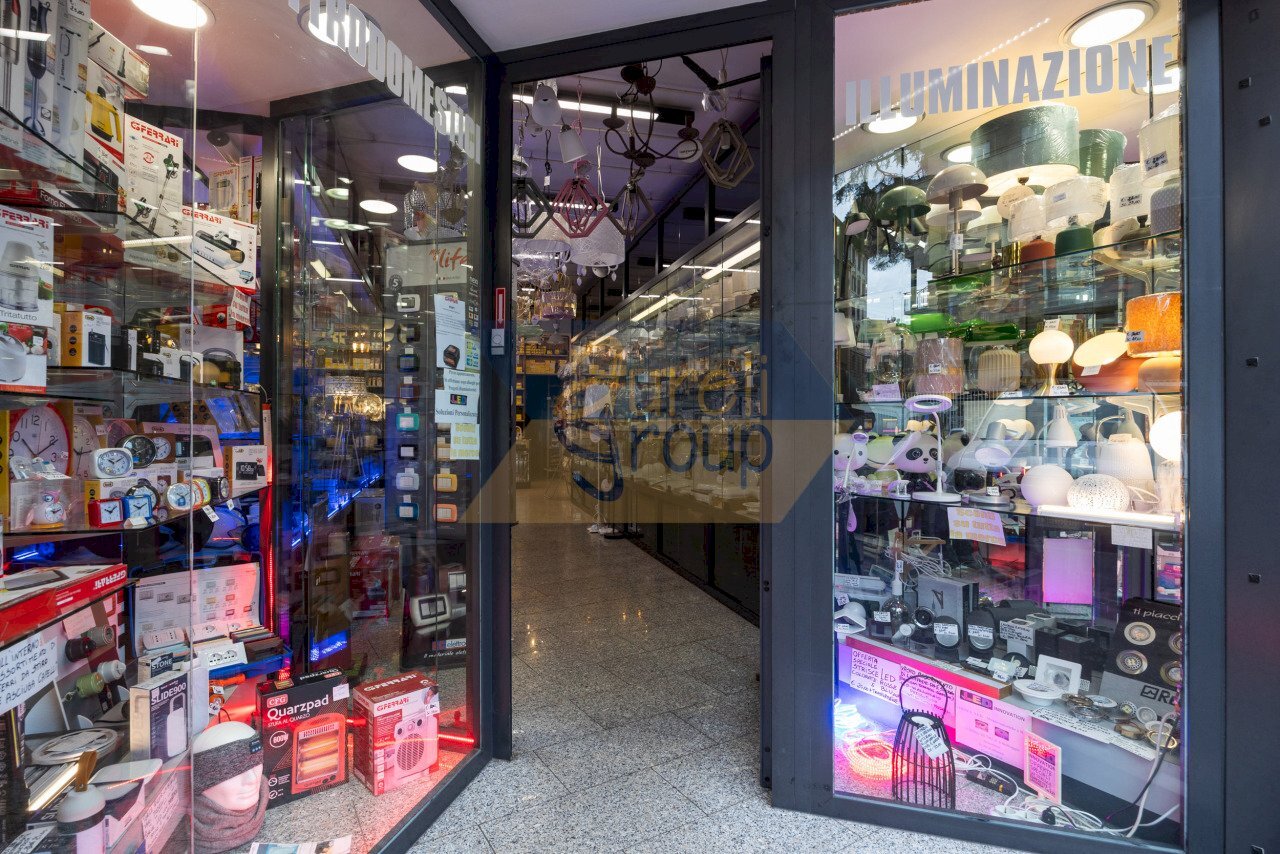 Foto-3.jpg - Commercial Premises Via Elvia Recina 2, Roma - photo 3