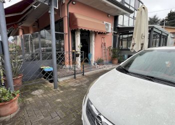 IMG_4800.jpeg - Locale Commerciale Via degli Oliveti 12, Massa - foto 27