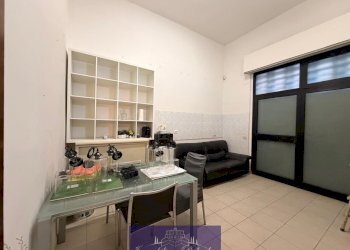 WhatsApp Image 2026-01-26 at 12.16.51 (1).jpeg - Locale Commerciale Via Giuseppe Grandi, Firenze (zona Santa Maria Novella) - foto 1