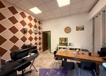 WhatsApp Image 2026-01-26 at 12.16.51 (14).jpeg - Locale Commerciale Via Giuseppe Grandi, Firenze (zona Santa Maria Novella) - foto 15