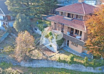 FACCIATA - Villa VIA BREVISSIMA  2, Duno - foto 5