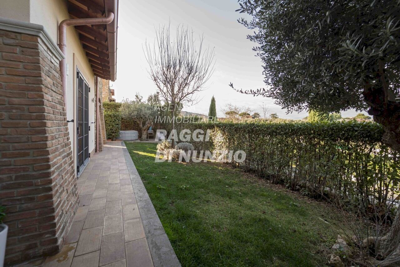 002_WEB.jpg - Villa Via Fontana Candida 18/B, Monte Porzio Catone - foto 2