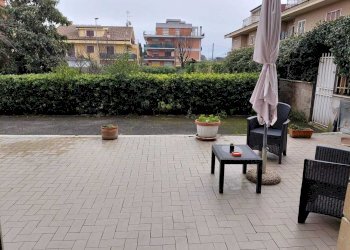 WhatsApp Image 2026-01-26 at 15.25.16.jpeg - Locale Commerciale Via dei Tulipani 15, Guidonia Montecelio - foto 3