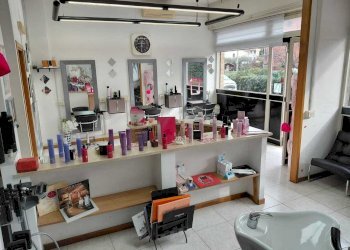 WhatsApp Image 2026-01-26 at 15.25.19 (1).jpeg - Locale Commerciale Via dei Tulipani 15, Guidonia Montecelio - foto 4