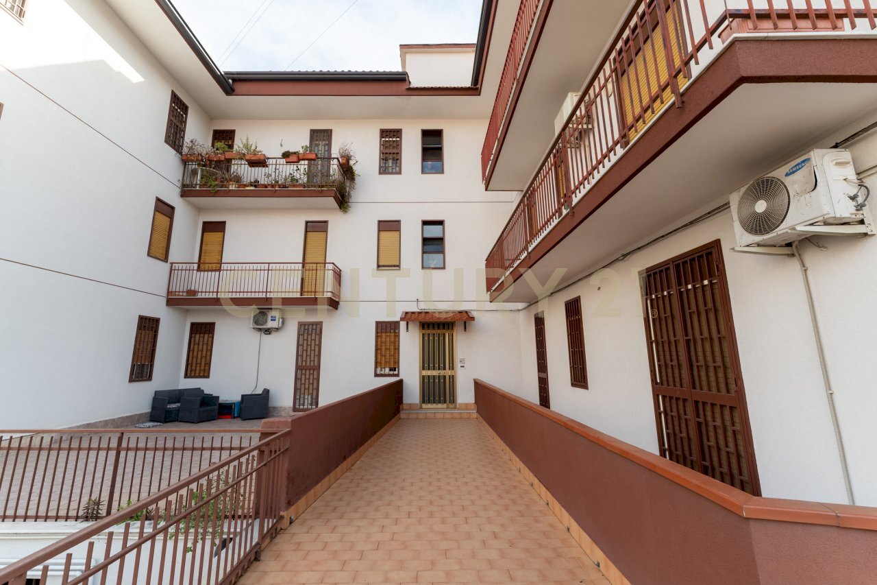 Via S.Quasimodo 7 (10).jpg - Trilocale via salvatore quasimodo 7, Gravina di Catania - foto 2